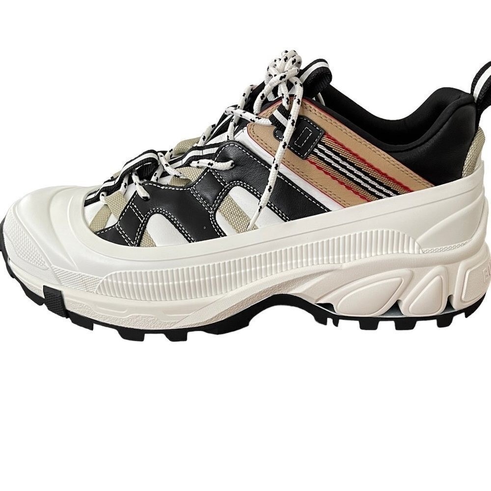 Burberry Arthur M Story White‎ Icon Stripe Mens Sneakers, 41, 8048548